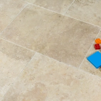 Lydia Classico Travertine Paving Tile Unfilled & Tumbled Edge Opus Franco x 30 (1)
