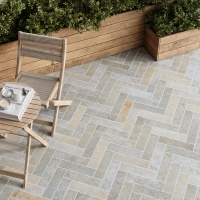 Mystique Yellow Herringbone Limestone Tile Tumbled Edge 75 x 305 x 22 (0)