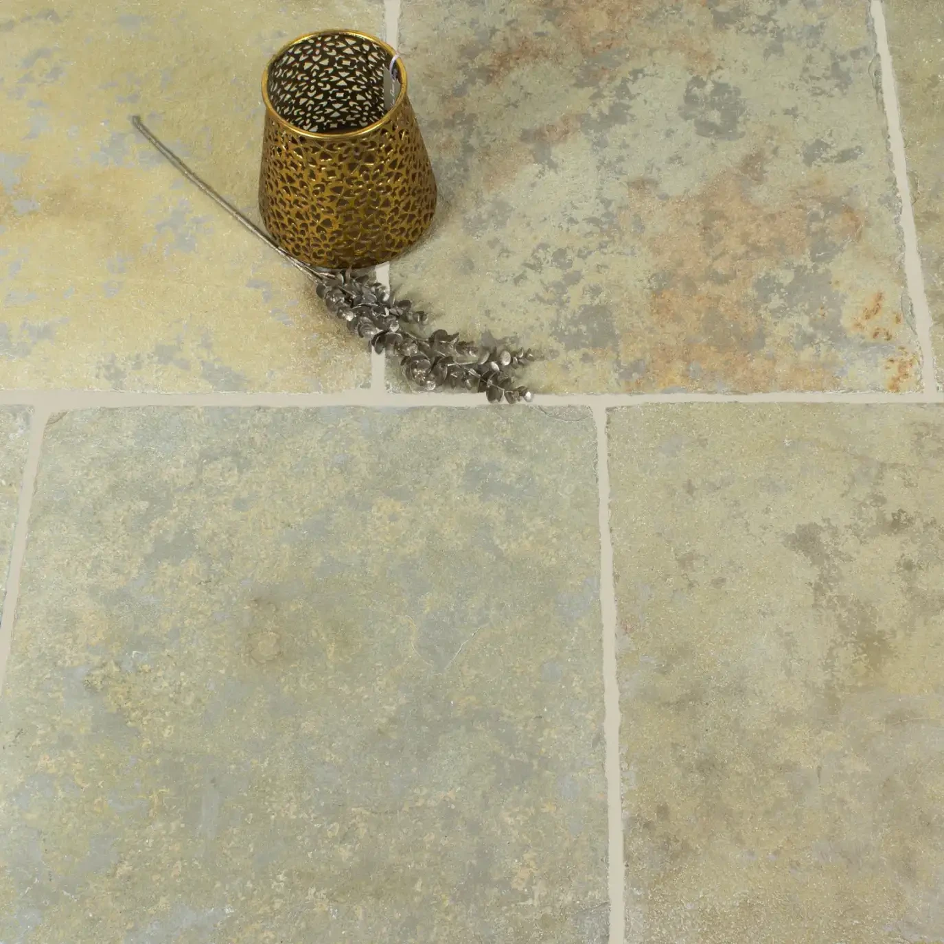 uploads/blog/detail/why-natural-stone-4-1753697735-0.webp